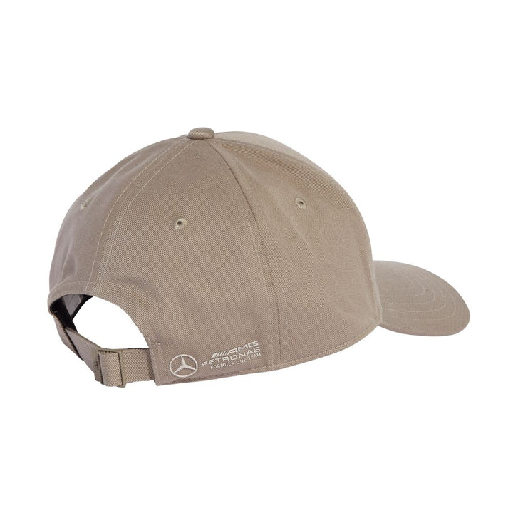 Gorra Beige Logo Mercedes AMG Petronas Detrás