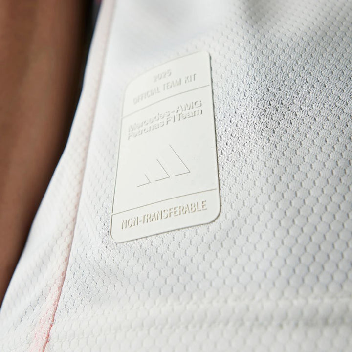 Playera Authentic Mercedes AMG Petronas GP Miami Oficial 2025 Detalle Etiqueta