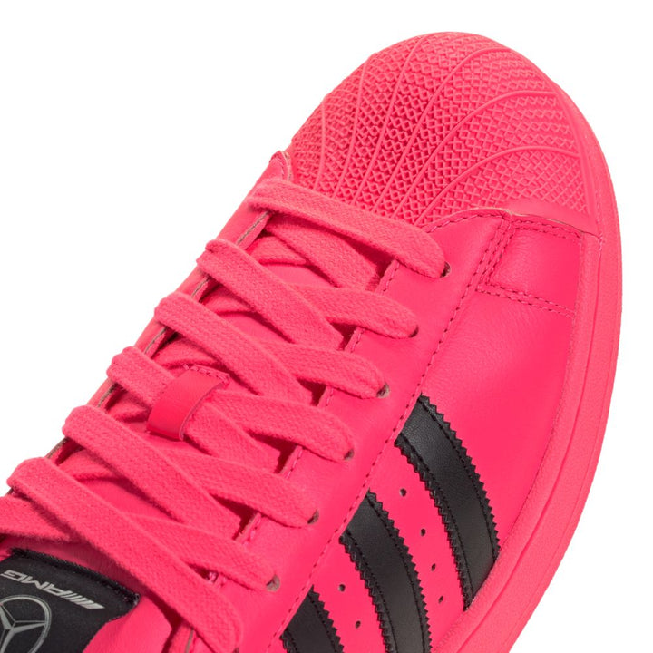 Tenis Superstar II Mer Adidas Mercedes AMG Petronas Oficial Detalle