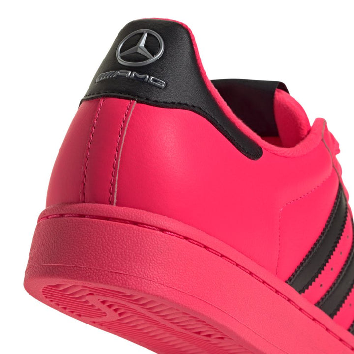 Tenis Superstar II Mer Adidas Mercedes AMG Petronas Oficial Detalle Logo